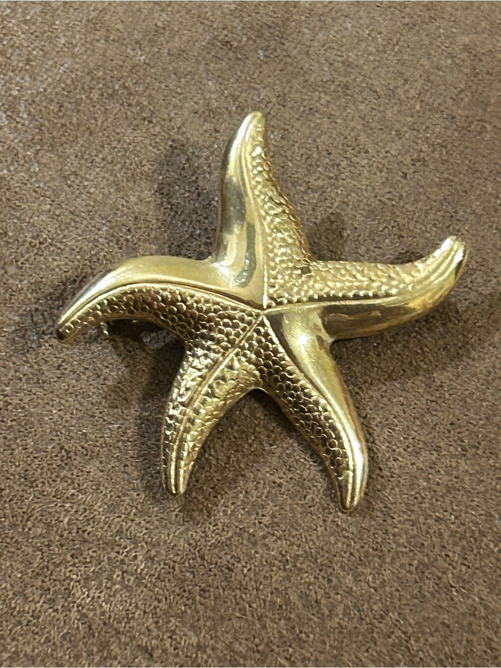 Vintage 14k yellow gold starfish brooch 2.43g